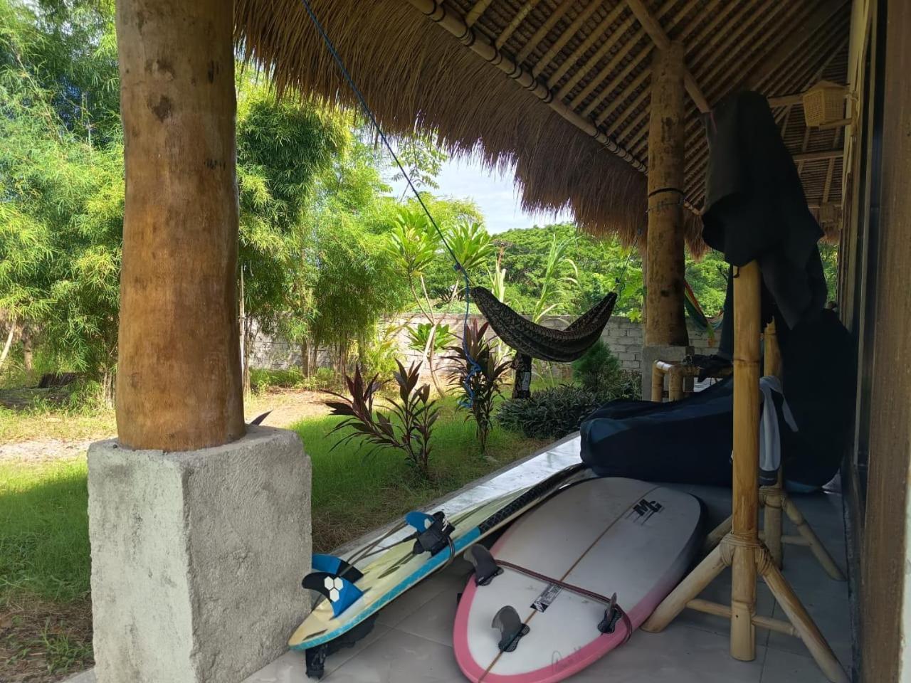 Melody Surf - Ekas Lombok Hotel Екстериор снимка
